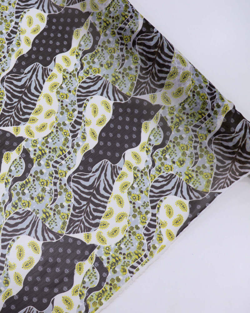 Tecido Crepe Chiffon Estampa Diversa em Recortes Marrom e Amarelo