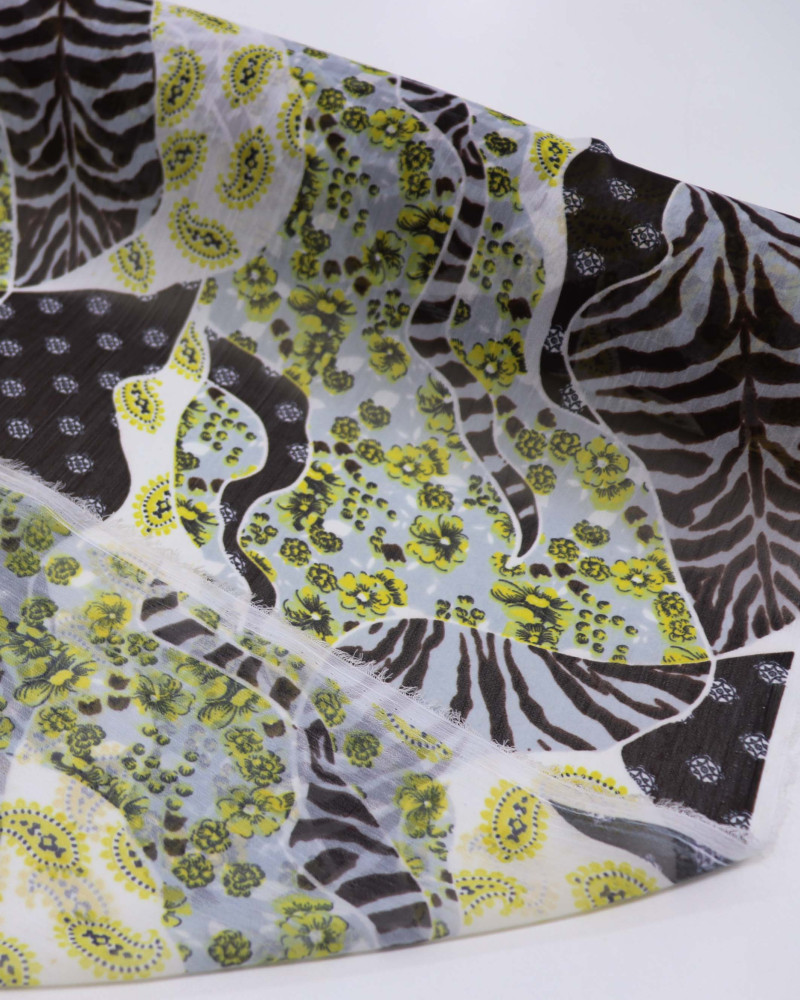 Tecido Crepe Chiffon Estampa Diversa em Recortes Marrom e Amarelo