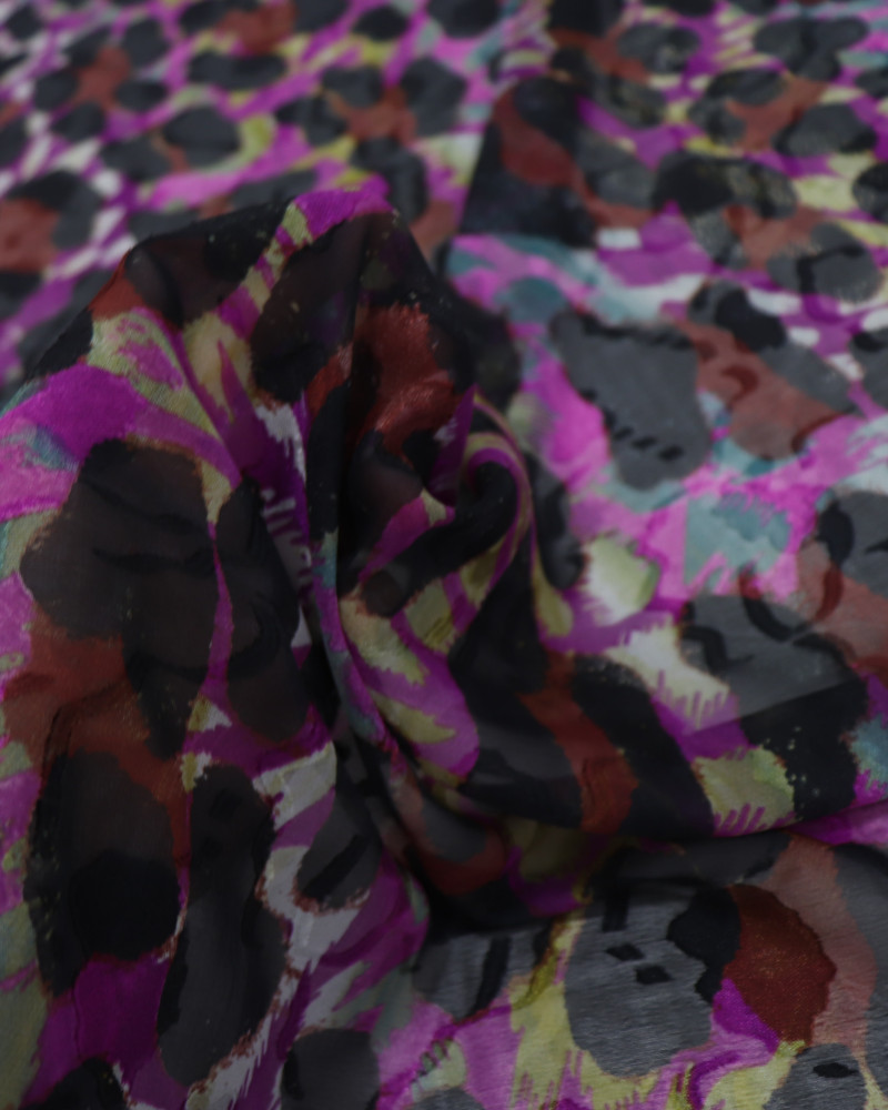 Tecido Crepe Chiffon Brocado Animal Print Marrom, Lilás e Preto