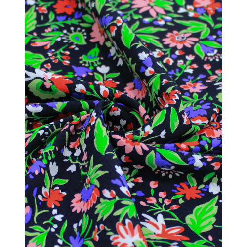 Tecido Crepe de Viscose Italiano Micro Ramos Florais Colorido e Preto