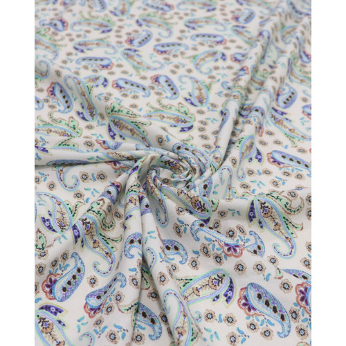 Tecido Viscose Italiano Estampa Paisley Tons de Azul Verde e Offwhite