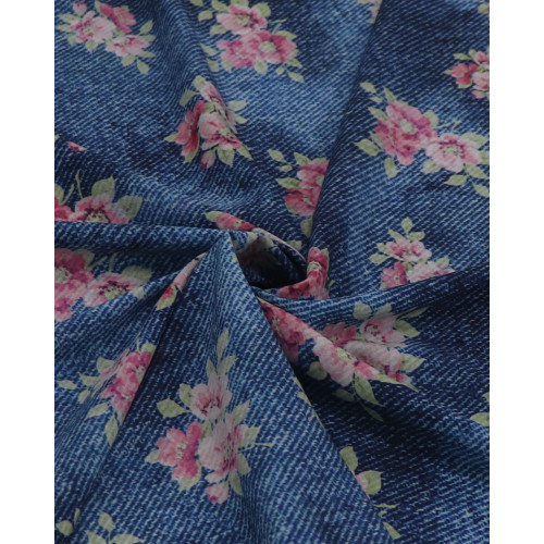 Tecido Crepe Salinas Buquê Floral Colorido e Tons de Azul (COM DETALHES)