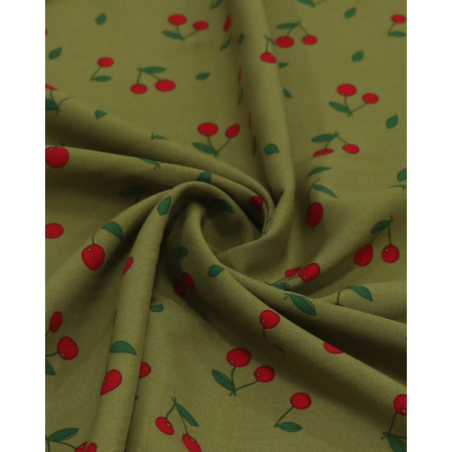 Tecido Viscose Micro Cerejas Vermelho e Verde Oliva