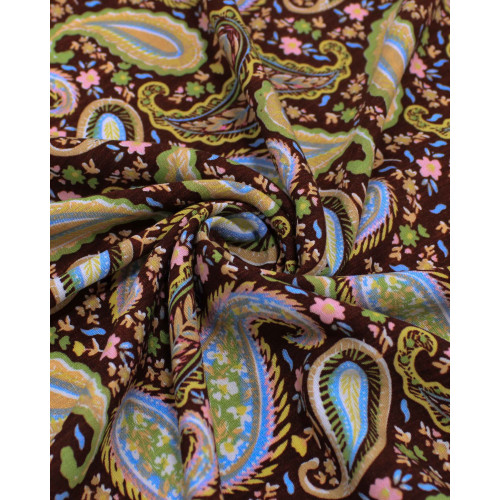 Tecido Viscose Texturizada Paisley Candy Color e Marrom
