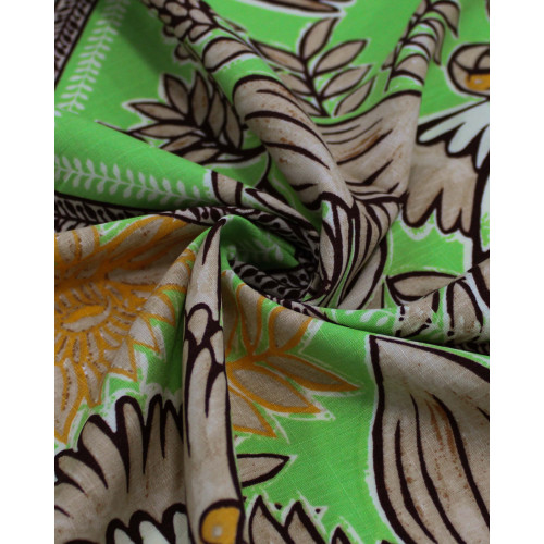 Tecido Viscose Texturizada Ramos e Pássaros em Recortes Tons de marrom, Laranja e Verde