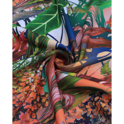 Tecido Micro Fibra Alfaiataria Macro Folhagens Colorido