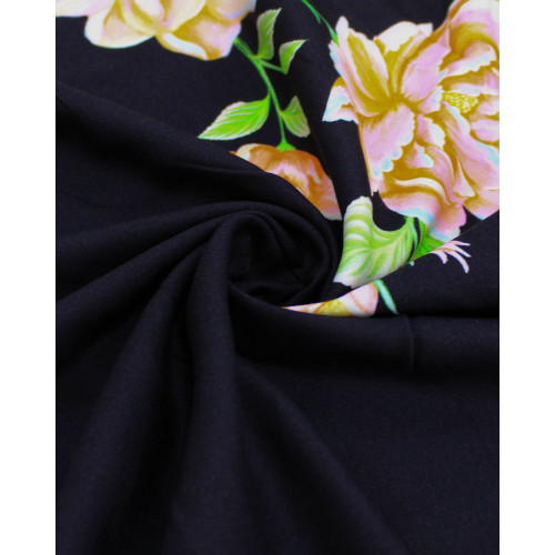 Tecido Viscose Premium Macro Flores em Listras Verticais Colorido e Preto