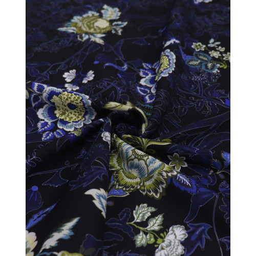 Tecido Crepe Koshibo Italiano Flores Noturnas Verde e Tons de Azul