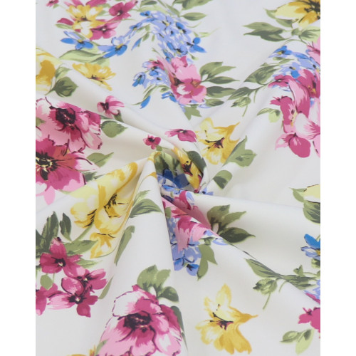 Tecido Sarja com Elastano Italiano Buquê Floral Colorido e Offwhite