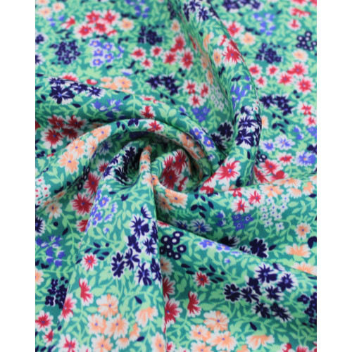 Tecido Viscose Acetinada Italiano Micro Tapee Floral Colorido e Verde Tiffany
