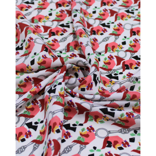 Tecido Crepe Silk Italiano Animais Abstratos Colorido e Branco