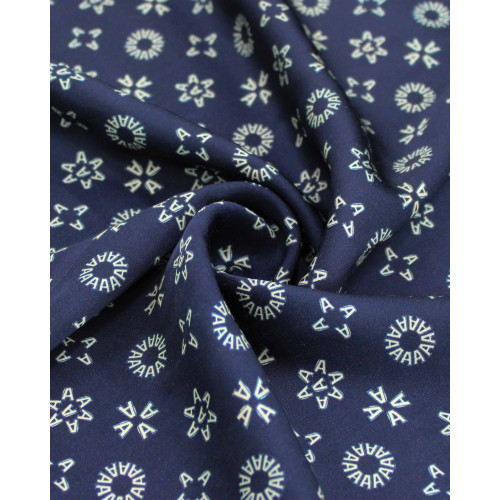 Tecido Viscose Acetinada Italiano Micro Estampa Letra "A"Creme e Azul Marinho Noite