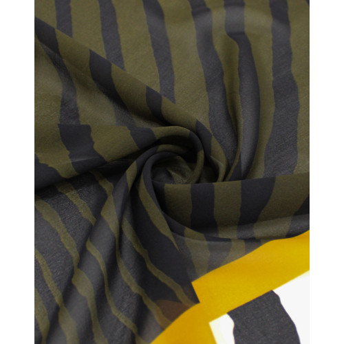 Tecido Crepe Chiffon Italiano Barrado Animal Print Creme, Preto e Verde Militar