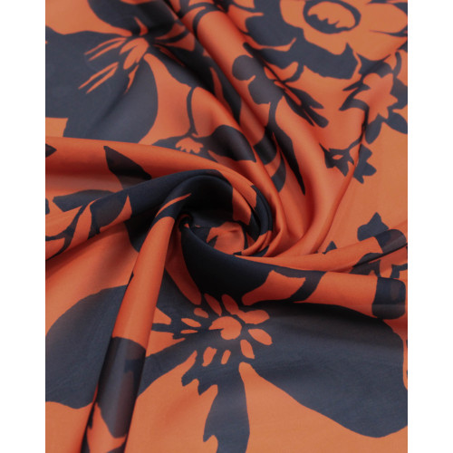 Tecido Crepe Silk FIno Italiano Ramos Florais Preto e Terracota