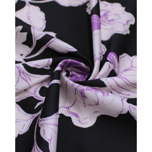 Tecido Crepe Silk Ialiano Macro Floral Tons de Lilás e Preto (Com Leves Defeitos)