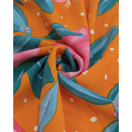 Tecido Crepe Koshibo Pingos Irregulares e Macro Flores Rosa, Verde e laranja