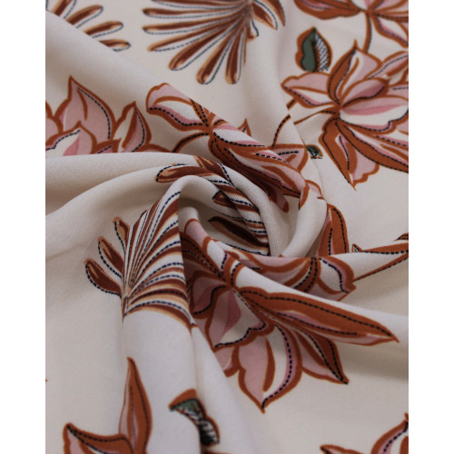 Tecido Crepe Koshibo Flores Pontilhadas Rosé, Marrom e Bege