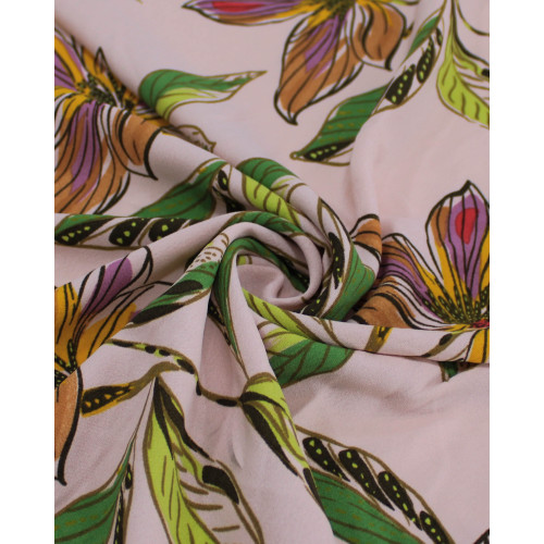 Tecido Crepe Koshibo Macro Flores Colorido e Rosa Quartzo