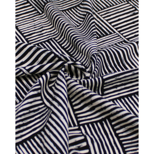 Tecido Viscose Texturizada Listras Geométricas Creme e Preto