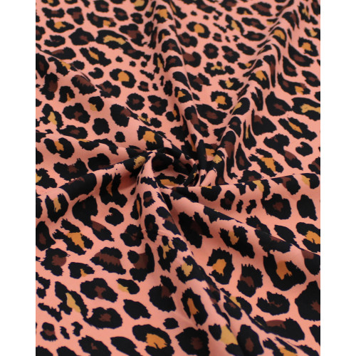 Tecido Viscose Animal Print Clássico Rosa Chá