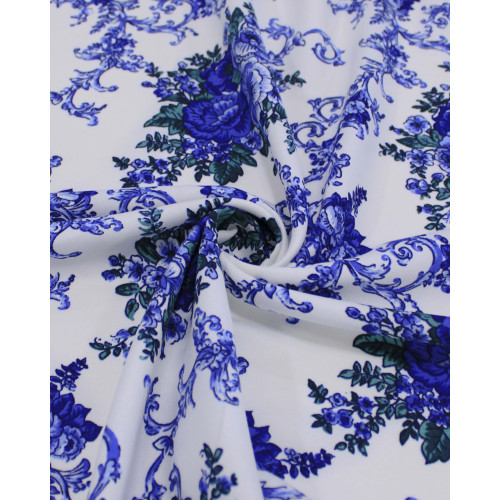 Tecido Crepe Sarjado Buquês de Flores Verde, Tons de Azul e Offwhite