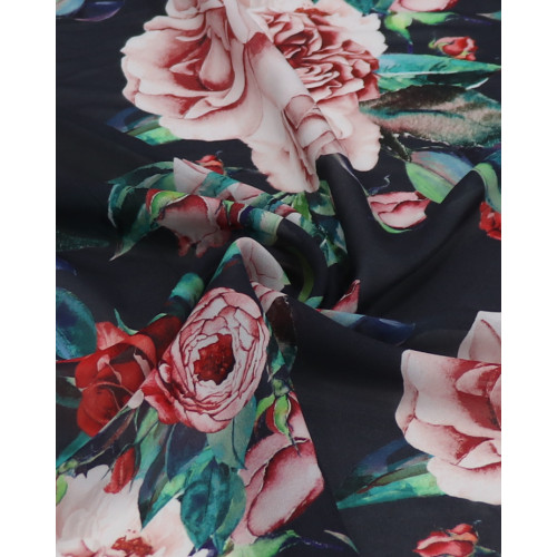 Tecido Crepe Chiffon Italiano Macro Rosas Vermelhas, Rosé e Preto