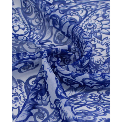 Tecido Crepe Chiffon Estampa Paisley e Flores Azul e Branco