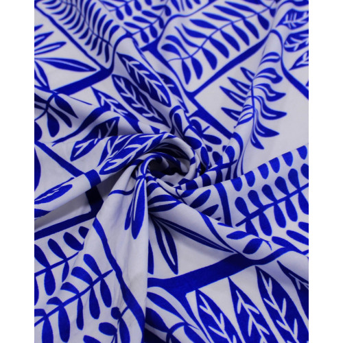 Tecido Viscose Folhas em Recortes Azul e Branco