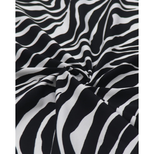 Tecido Tricoline Italiano Animal Print Branco e Preto