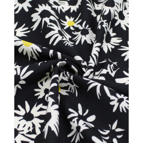 Tecido Linho Misto Tapete Floral Offwhite e Preto