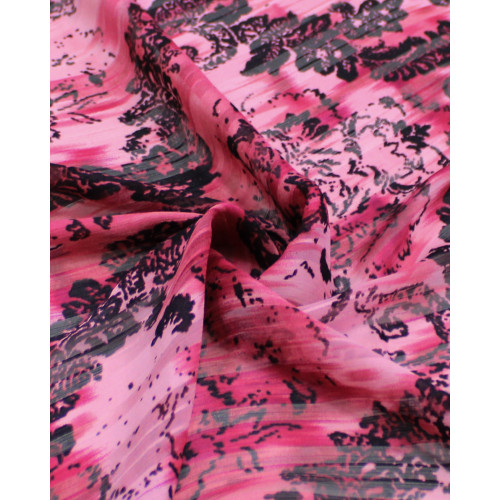 Tecido Crepe Chiffon Brocado Arabesco em Ramos Preto e Tons de Rosa