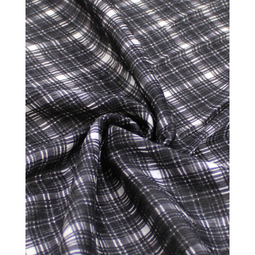 Tecido Crepe Texturizado Multi Quadriculado Preto e Branco