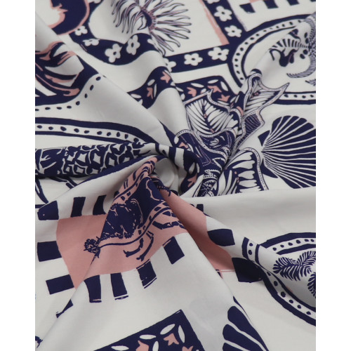 Tecido Viscose Multi Estampas em Recortes Rosa, Azul e Branco