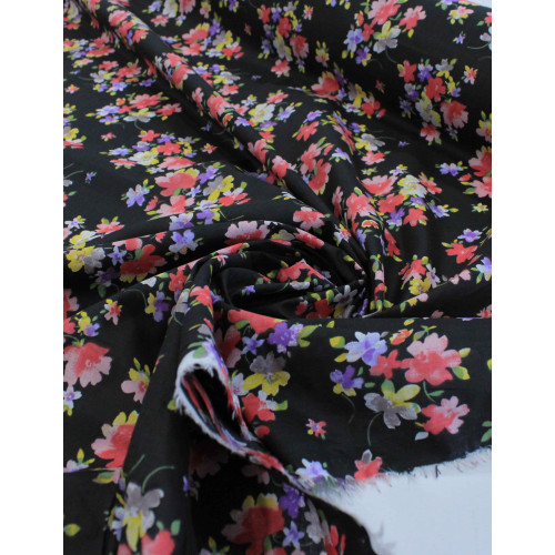 Tecido Cambraia de Algodão Floral Preto