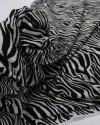 Tecido Crepe Chiffon Texturizado Italiano Animal Print Creme e Preto