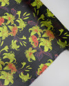 Tecido Crepe Chiffon Texturizado Italiano Lírios Amarelo Neon e Preto com Lurex