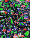 Tecido Crepe de Viscose Italiano Micro Ramos Florais Colorido e Preto