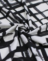Tecido Viscose Italiano Multi Quadriculado Irregular Preto e Offwhite
