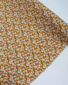 Tecido Viscose Tapete Floral Vermelho, Branco e Amarelo Mostarda
