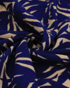 Tecido Viscose Estampa Macro Folhagens Azul Marinho Noite e Bege