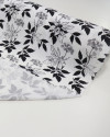 Tecido Viscose Texturizada Ramos de Folhas e Flores P/B