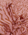 Tecido Viscose Animal Print Marrom e Rosa Chiclete