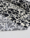 Tecido Crepe de Viscose Italiano Ondas Abstratas Preto e Creme