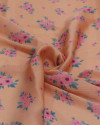 Tecido Crepe Chiffon Italiano Texturizado Buquê Floral Rosa, Verde e Laranja