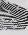 Tecido Crepe de Viscose Italiano Listras Diagonais e Arcos P/B