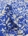Tecido Crepe de Viscose Italiano Floral Azul e Offwhite