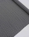 Tecido Crepe de Viscose Italiano Flores entre Ramos Creme e Preto