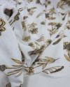 Tecido Crepe Koshibo Multi Floral Bege e Offwhite