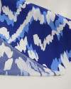 Tecido Viscose Estampa Abstrata Ondulado Sobreposto Branco e Azul