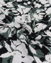Tecido Viscose Macro Flores Branco, Verde e Preto
